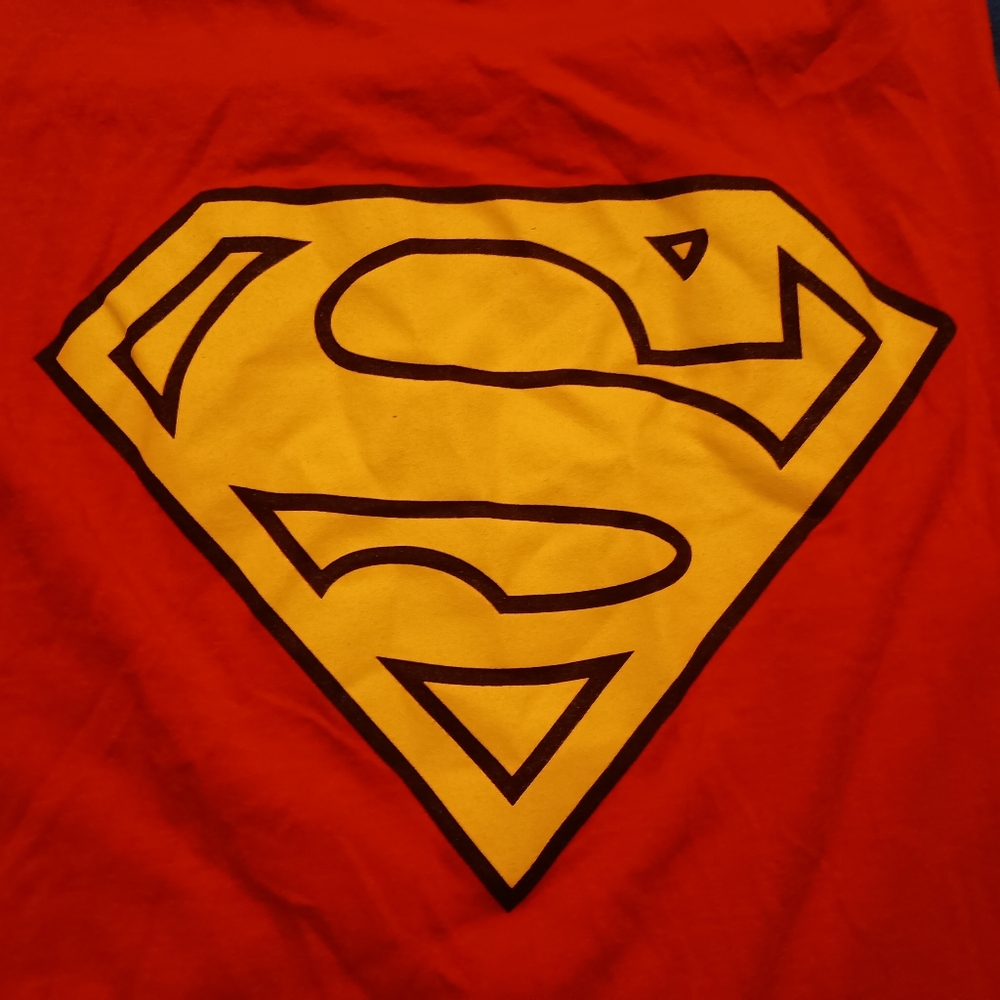 SUPERGIRL T-SHIRT WITH CAPE - Small // Cosplay Costume Tee Shirt DC Comics Hero - Picture 10 of 14